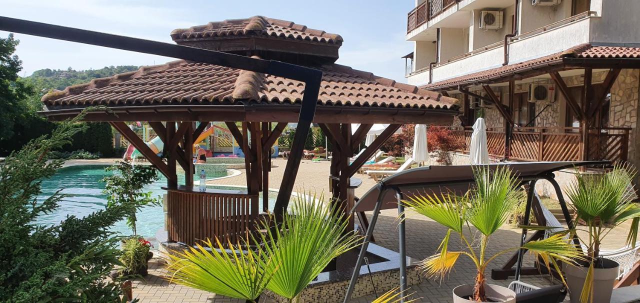 Mm Complex Apartment Primorsko Ngoại thất bức ảnh